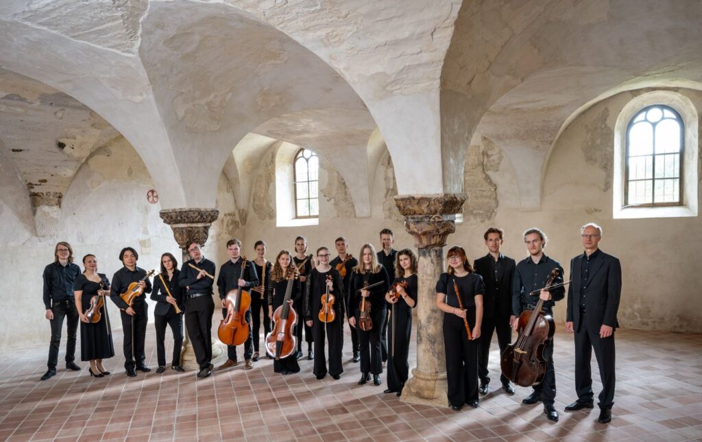 Musikland Blog 39 BACHS ERBEN ist eines der ersten Jugendbarockorchester in Deutschland. Geprobt wird in der Landesmusikakademie Kloster Michaelstein in Sachsen-Anhalt. Foto: Ulrich Schrader