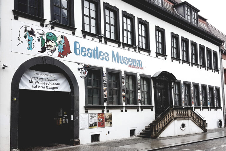 Beatles Museum in Halle 1 m 2286257