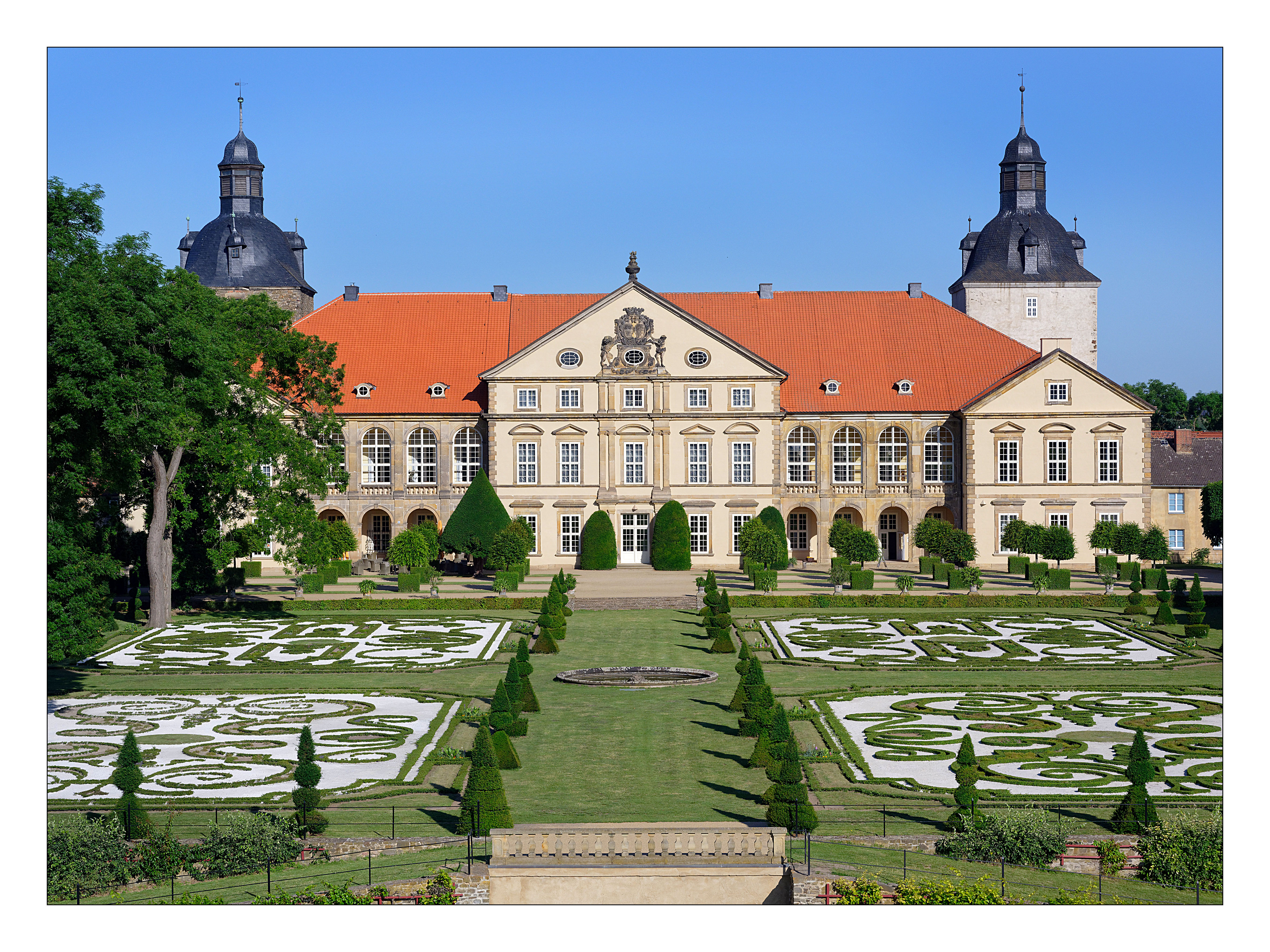 Schloss Hundisburg 1 m 3029503