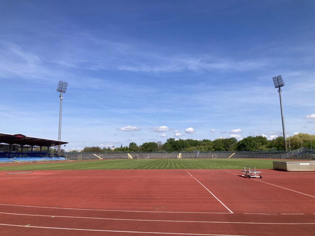 Kreativ, engagiert und voller Tatendrang – Wie junge Fesitvalmacher:innen das Popland Sachsen-Anhalt gestalten 6 Stadion