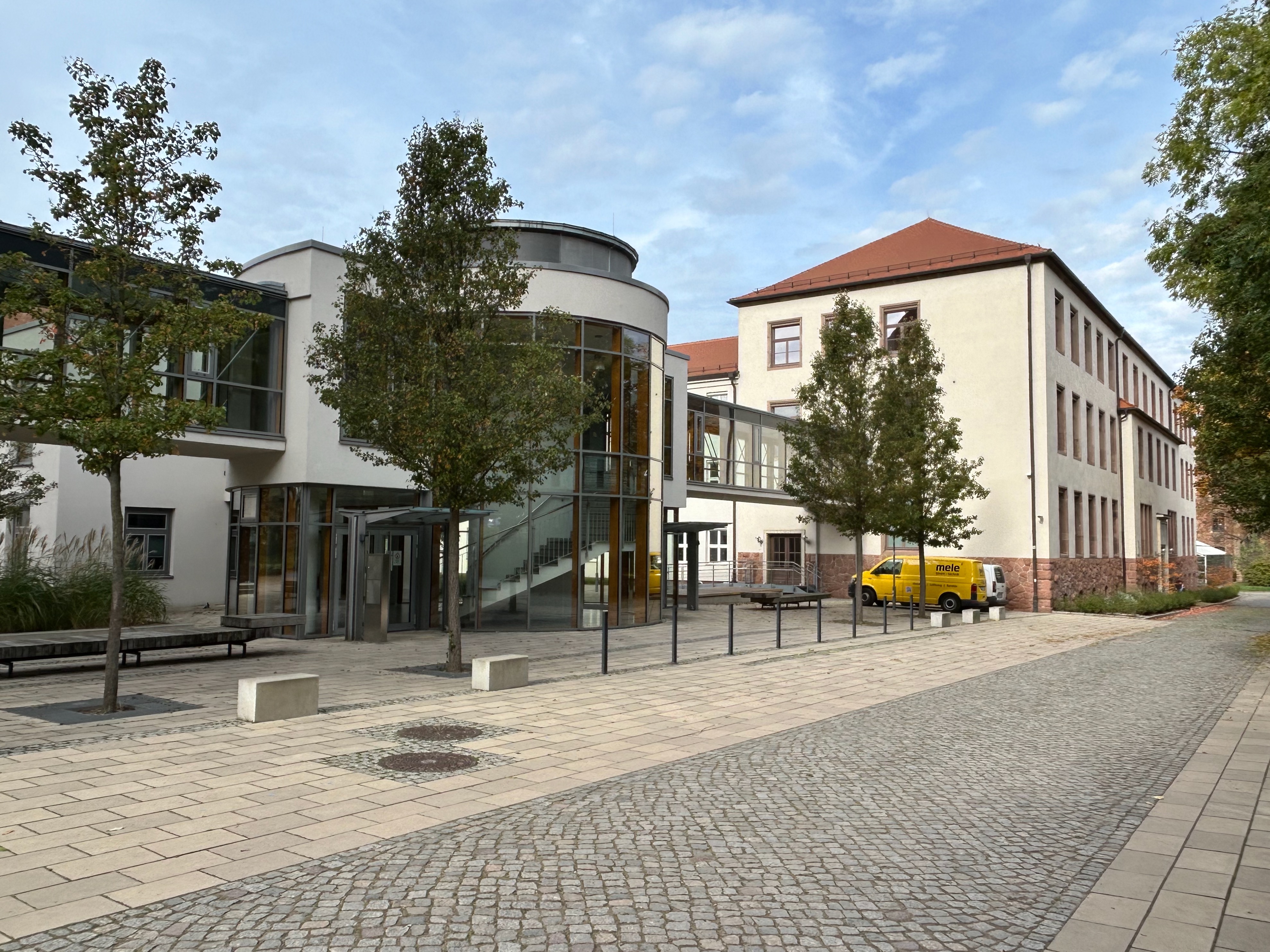 Landesgymnasium Latina August Hermann Francke – Musikzweig 3 m 3510338