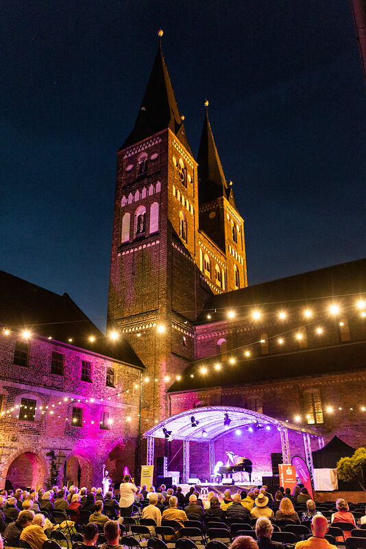 Kloster Jerichow 4 m 3702266