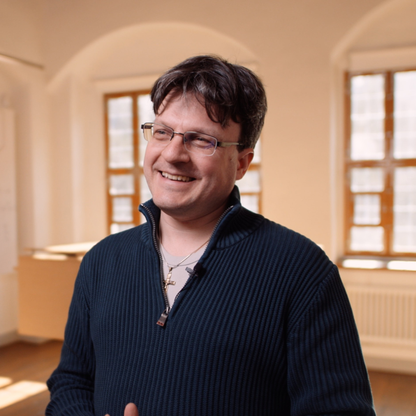 Dr. Maik Richter